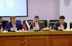 المركزي الايراني : نرحب بتطوير العلاقات المالية مع موسكو