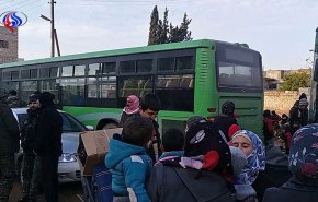 عشرات الحافلات لبلدتي كفريا والفوعة لاخراج المحاصرين
