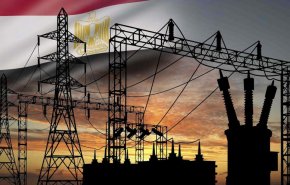 وزير مصري ینفي رفع أسعار الكهرباء خلال العام المالي الجاري