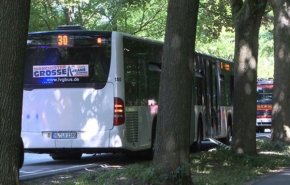 حمله با چاقو در اتوبوسی در آلمان/دست‌کم ۸ نفر زخمی شدند