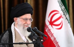  لقاء قائد الثورة الإسلامية مع وزيرالخارجية و سفراء  الجمهورية الإسلامية الإيرانية في دول العالم