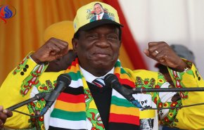 رئيس زيمبابوي يستميل الناخبين البيض قبل الإنتخابات الرئاسية