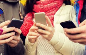 دراسة تكشف عن مخاطر جديدة للهواتف الذكية!!
