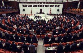 البرلمان التركي يمرر قانون مكافحة الإرهاب الجديد
