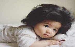 طفلة يابانية تحقق شهرة كبيرة على إنستغرام بسبب شعرها
