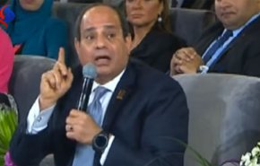 السيسي يعبر عن غضبه بعد أن طالبه مصريون بترك الحكم