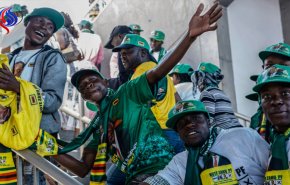 الزيمبابويون يشاركون في أول انتخابات بعد سقوط موغابي