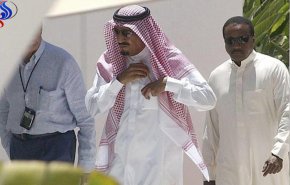 صحيفة إسبانية تكشف لماذا فضّل الملك سلمان البقاء في السعودية؟