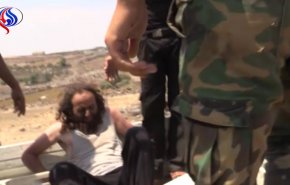 شاهد اين كان يختبئ داعشي بعد تحرير بلدة القصير بريف درعا؟