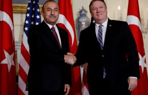 اوغلو وبومبيو يبحثان خارطة طريق مشتركة لإدلب ومنبج