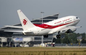الجزائر تشدد الرقابة على طائرات قطر والإمارات لهذا السبب