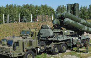 روسيا: إطلاق صواريخ 