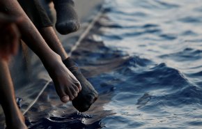 إنقاذ 60 مهاجرا قبالة السواحل الليبية