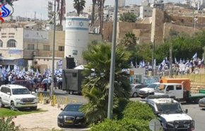 مسيرة للمستوطنين قرب المسجد الإبراهيمي في الخليل