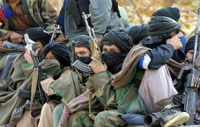 طالبان تدعو أمريكا لإجراء محادثات “للوصول إلى تفاهم” لإنهاء الحرب في أفغانستان