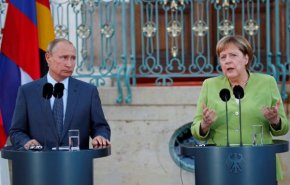 کرملین: علی‌رغم مذاکرات جامع، توافقی بین پوتین و مرکل حاصل نشد