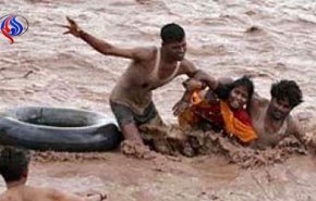 طی فصل بارانی؛ سیل در هند 1000 کشته گرفت