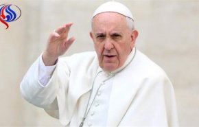 البابا يرفض التعليق على اتهامه بالتستر على الانتهاكات الجنسية