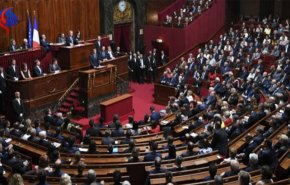 إخلاء البرلمان الفرنسي بسبب مسحوق مشبوه ورسالة تهديد
