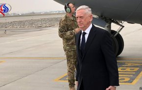 زيارة مفاجئة لوزير الدفاع الأمريكي إلى أفغانستان 
