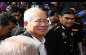 رئيس وزراء ماليزيا السابق و 