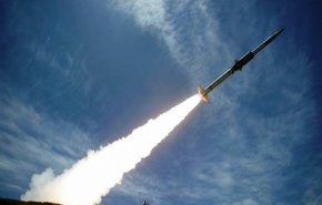 حمله ارتش یمن به پایگاه سعودی با موشک بالستیک «بدر1»