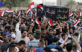 مسيرة في البصرة تطالب بإطلاق سراح مشاركين في الاحتجاجات