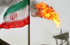 وزير روسي يحذر من تداعيات فرض عقوبات على النفط الإيراني 
