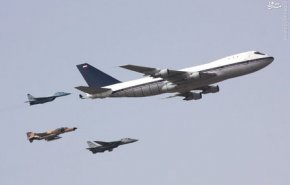 یگان های پروازی ارتش و سپاه بر فراز خلیج فارس رژه رفتند