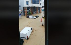 طوفان وفيضانات تجتاح تونس جراء انهمار الأمطار+فيديو