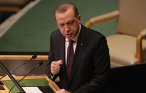 الرئيس التركي: سياسات أمريكا غير المسؤولة تدفع العالم إلى حرب تجارية