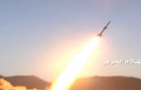 شلیک موشک زلزال-۱ به سمت شبه‌نظامیان در جنوب عربستان