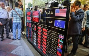  الريال الايراني يتعافي امام الدولار في سوق الصرف الحر