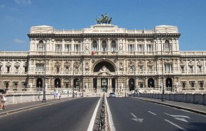إيطاليا تلغي قرار تجميد 5 مليارات دولار للبنك المركزي الايراني