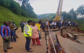  مقتل 31 شخصا على الأقل بانهيار أرضي شرقي أوغندا