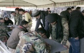 تسوية أوضاع عشرات المسلحين في ريف القنيطرة بسوريا