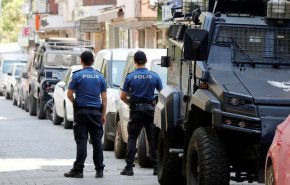 شرطة أنقرة تطلق النار على سائق جرار عند سفارة الكيان الصهيوني
