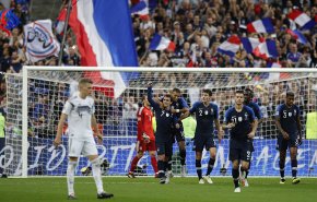 فرنسا تعمق جراح ألمانيا بالفوز عليها 2-1