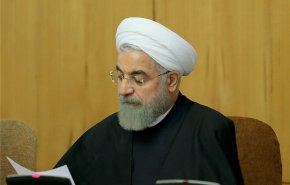 الرئيس روحاني: المصدرون الامناء في طليعة المتصدين للعقوبات
