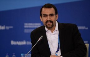 السفير الايراني في موسكو يؤكد اهمية ممر 