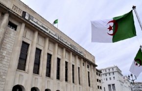 بعد تجميد أنشطته.. البرلمان الجزائري يستأنف جلساته