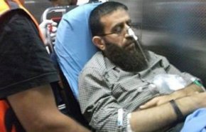 الأسير خضر عدنان يدخل يومه الـ54 في إضرابه عن الطعام
