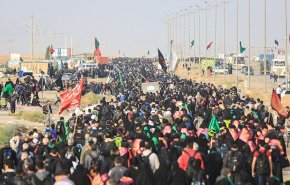 عدد زوار الاربعين من الایرانيين يرتفع لملیون و۷۰۰ الف