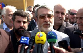 شاهد: وزير الداخلية الايراني يزور منفذ شلامجة الحدودي
