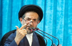 خطيب طهران: استراتيجية ایران هي منع وقوع الحرب في المنطقة