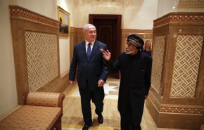 شاهد/نتنياهو في زيارة غیر معلنة إلى سلطنة عمان