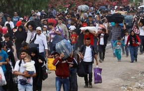 مئات النازحين يعودون من لبنان الى سوريا