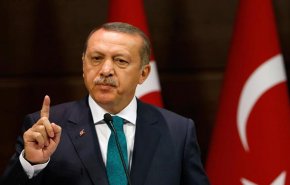 أردوغان يعود فجأة  للتركيز على شرق الفرات..هل انهار شهر العسل بينه وبين ترامب؟ 