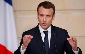 ماكرون ينتقد ميركل على خلفية قرارها وقف بيع السلاح للرياض!