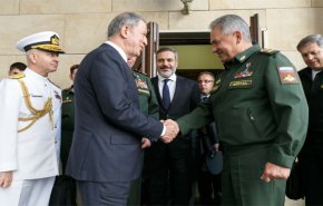 وزير الدفاع الروسي يصل أنقرة استجابة لنظيره التركي